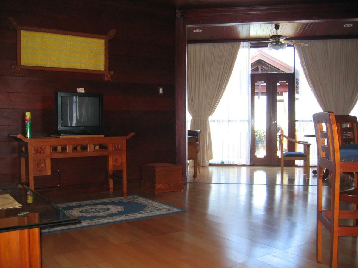 Hotel Pantai Gapura 马卡萨 外观 照片