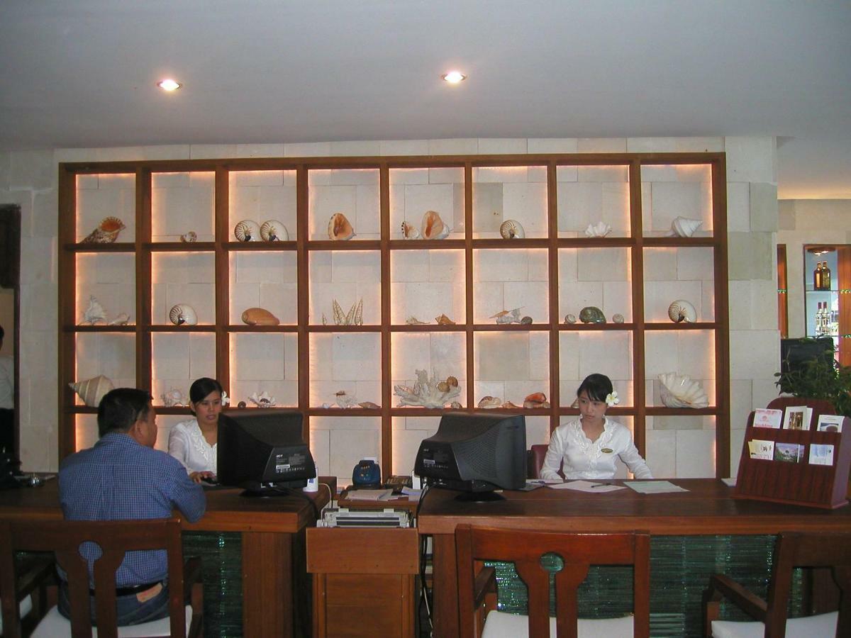 Hotel Pantai Gapura 马卡萨 外观 照片