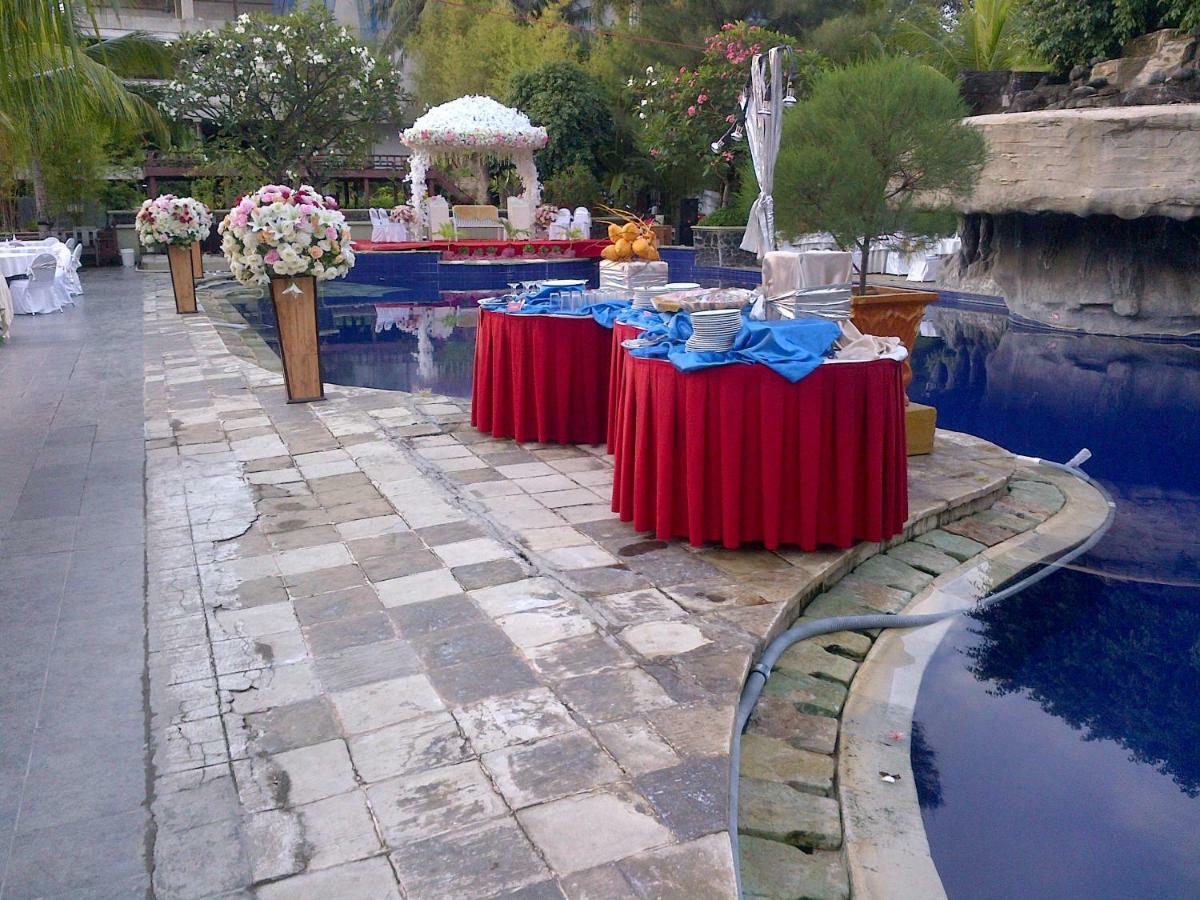 Hotel Pantai Gapura 马卡萨 外观 照片