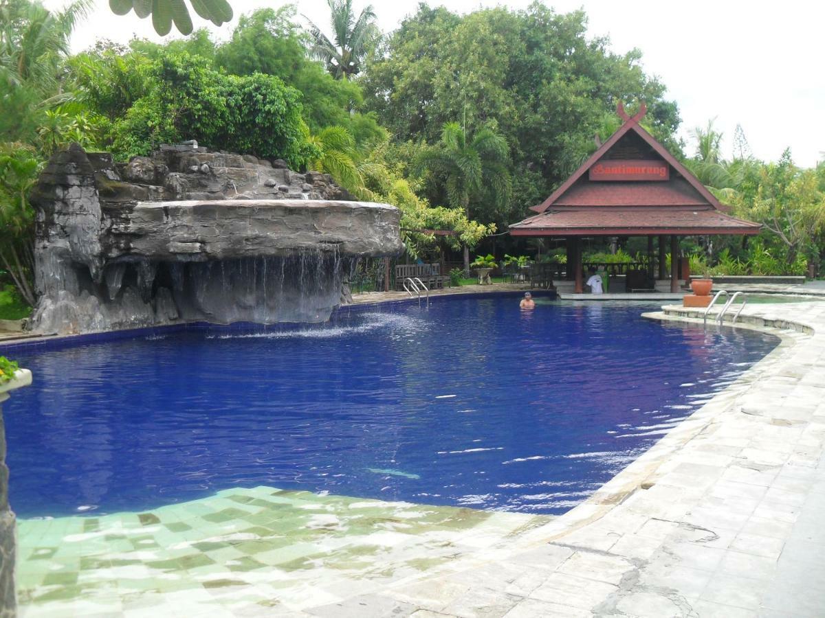 Hotel Pantai Gapura 马卡萨 外观 照片